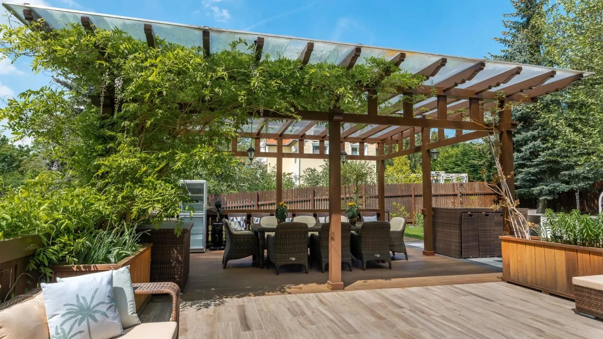 Uhu Villa 750 M2 - Budapest