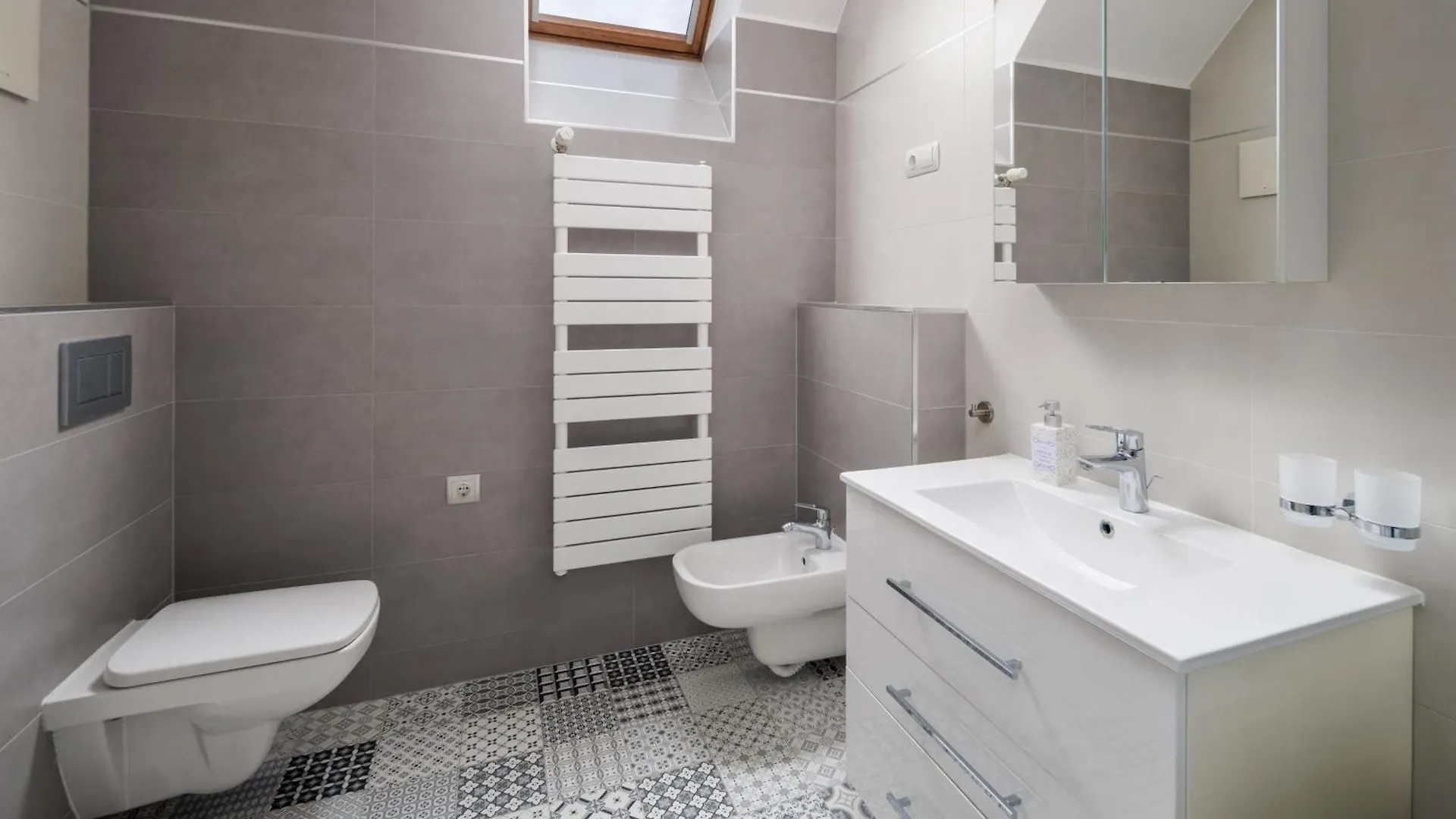 Uhu Villa 750 M2 - Budapest Hungary