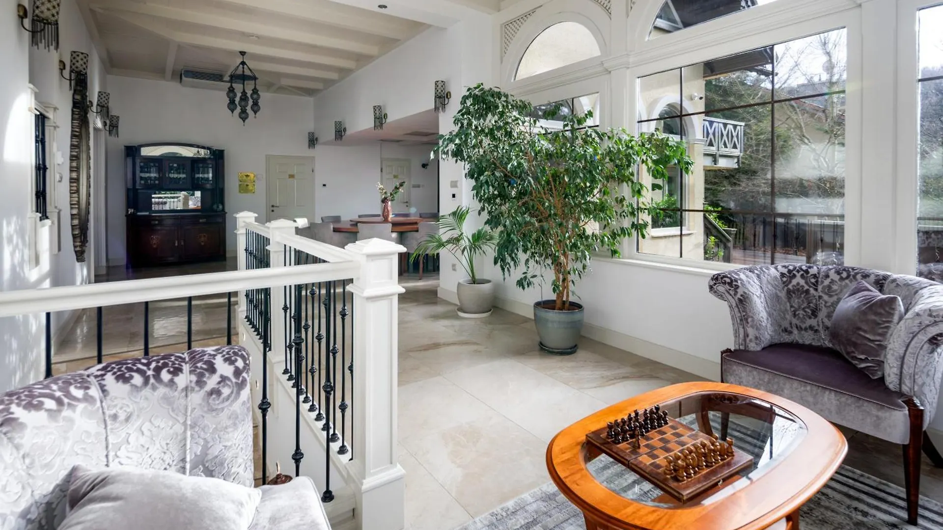 Uhu Villa 750 M2 - Budapest 0*,