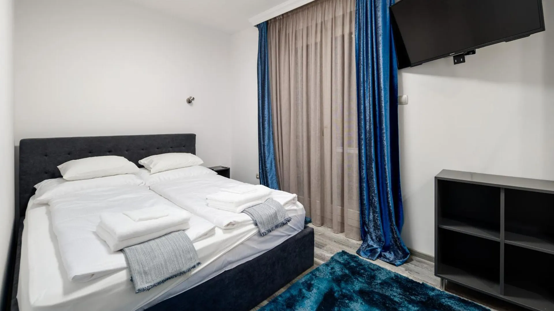 Uhu Villa 750 M2 - Budapest