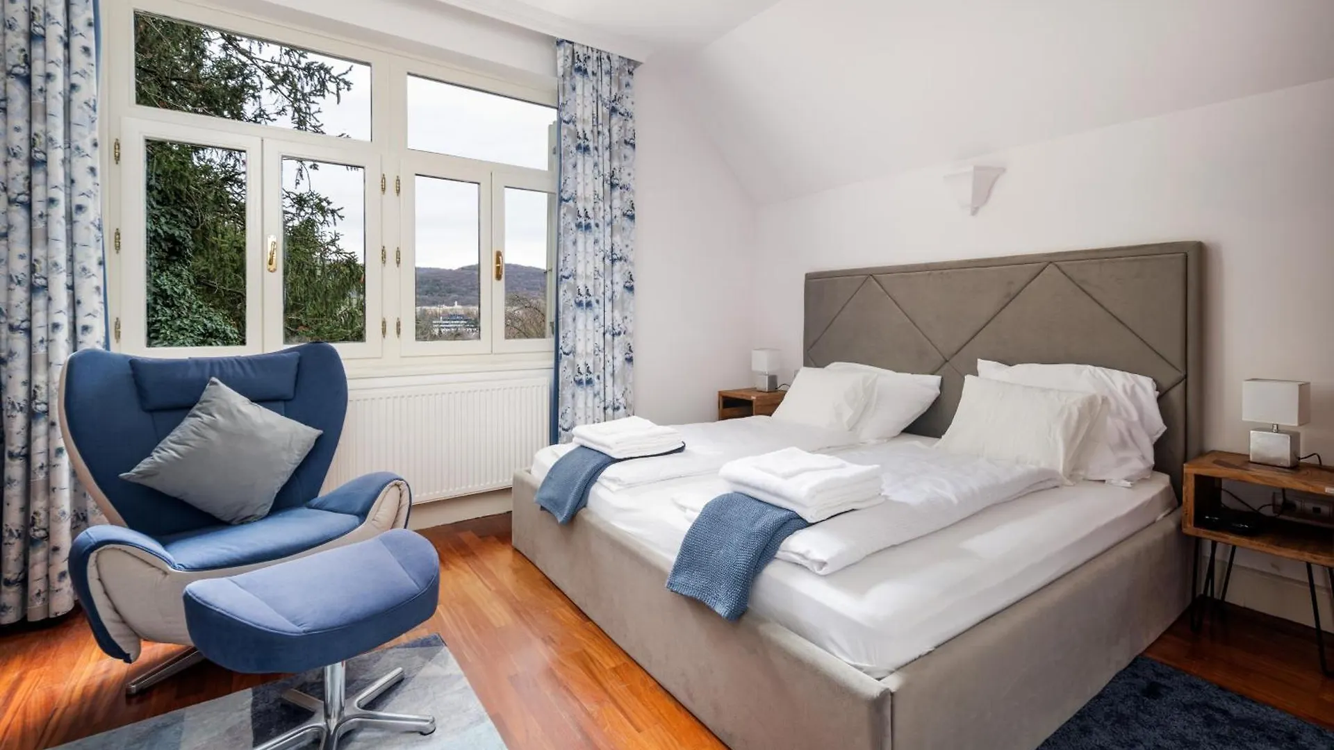 Uhu Villa 750 M2 - Budapest 0*,  Hungary