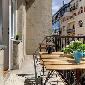 Akacfa 7 Two Bedroom Budapest