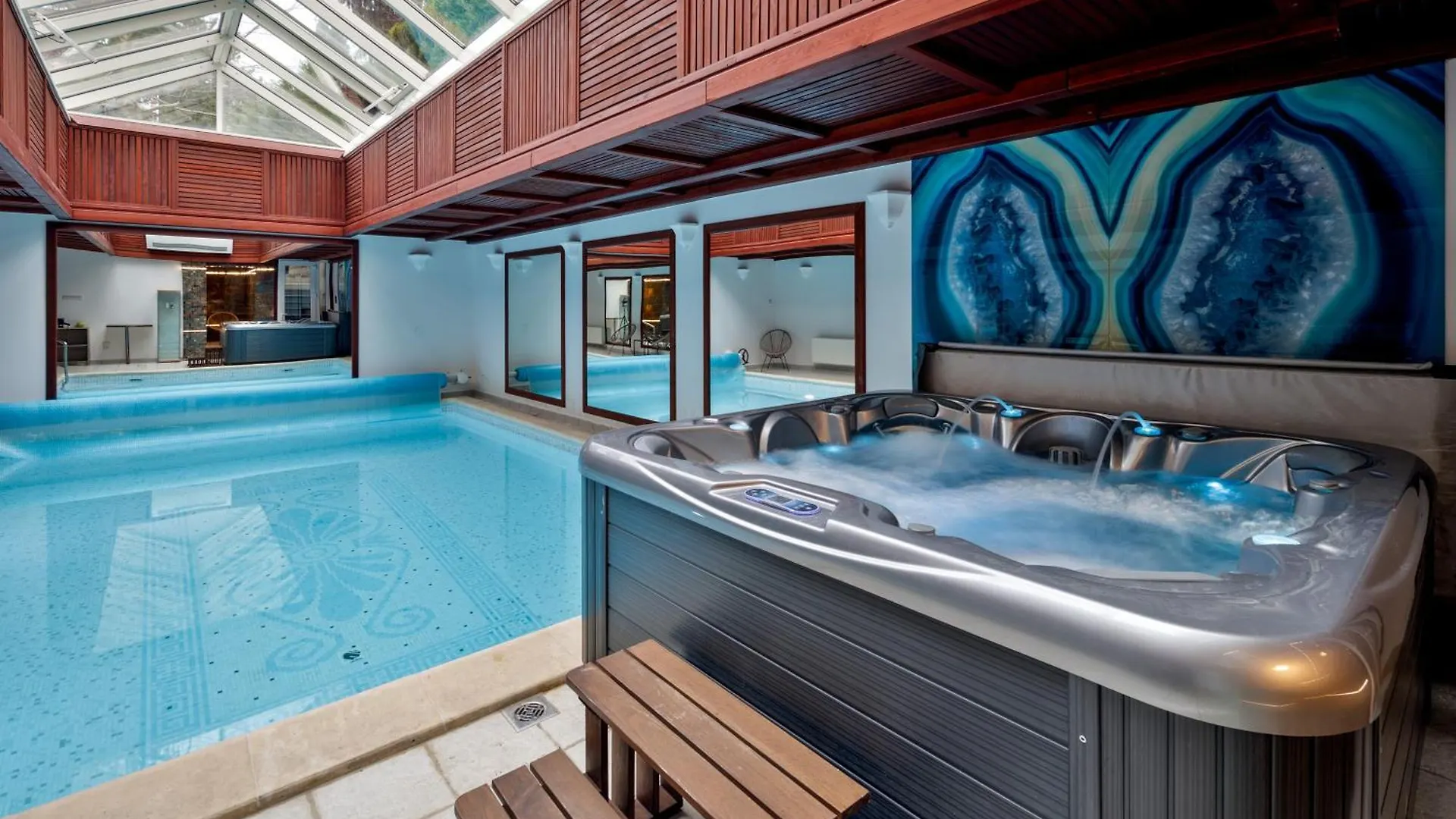 Uhu Villa 750 M2 - Budapest